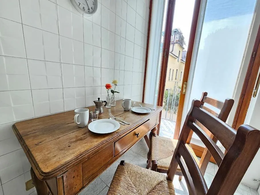 Corso Genova Apartment Urban Living In Milano