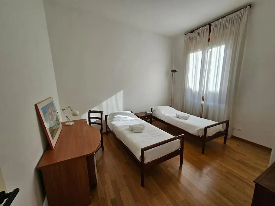 Corso Genova Apartment Urban Living In Milano